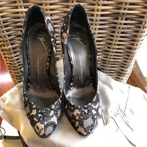 Giuseppe Zanotti Black and Tan lace heels